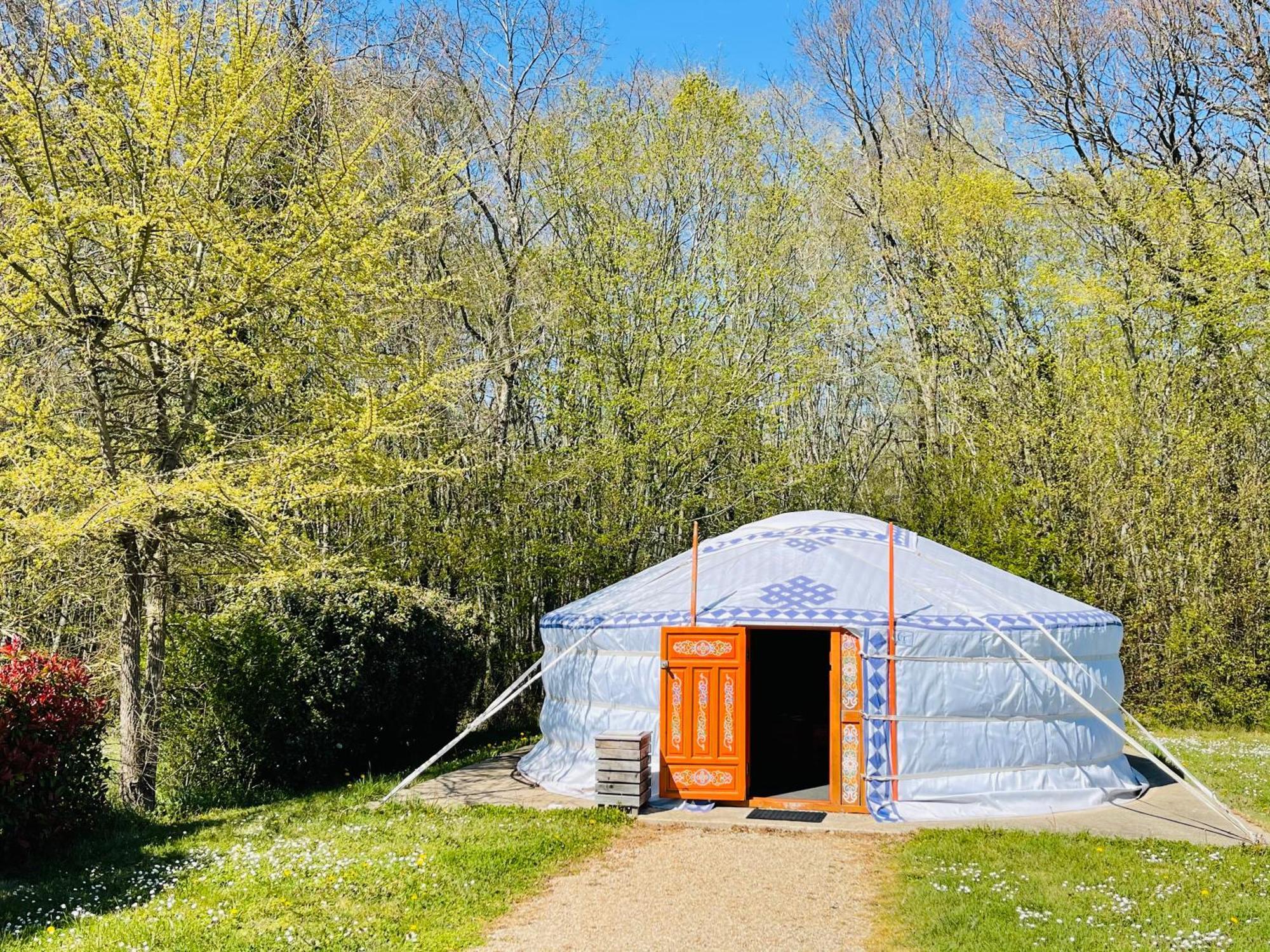Village Vacances - DéfiPlanet' Dienné Esterno foto