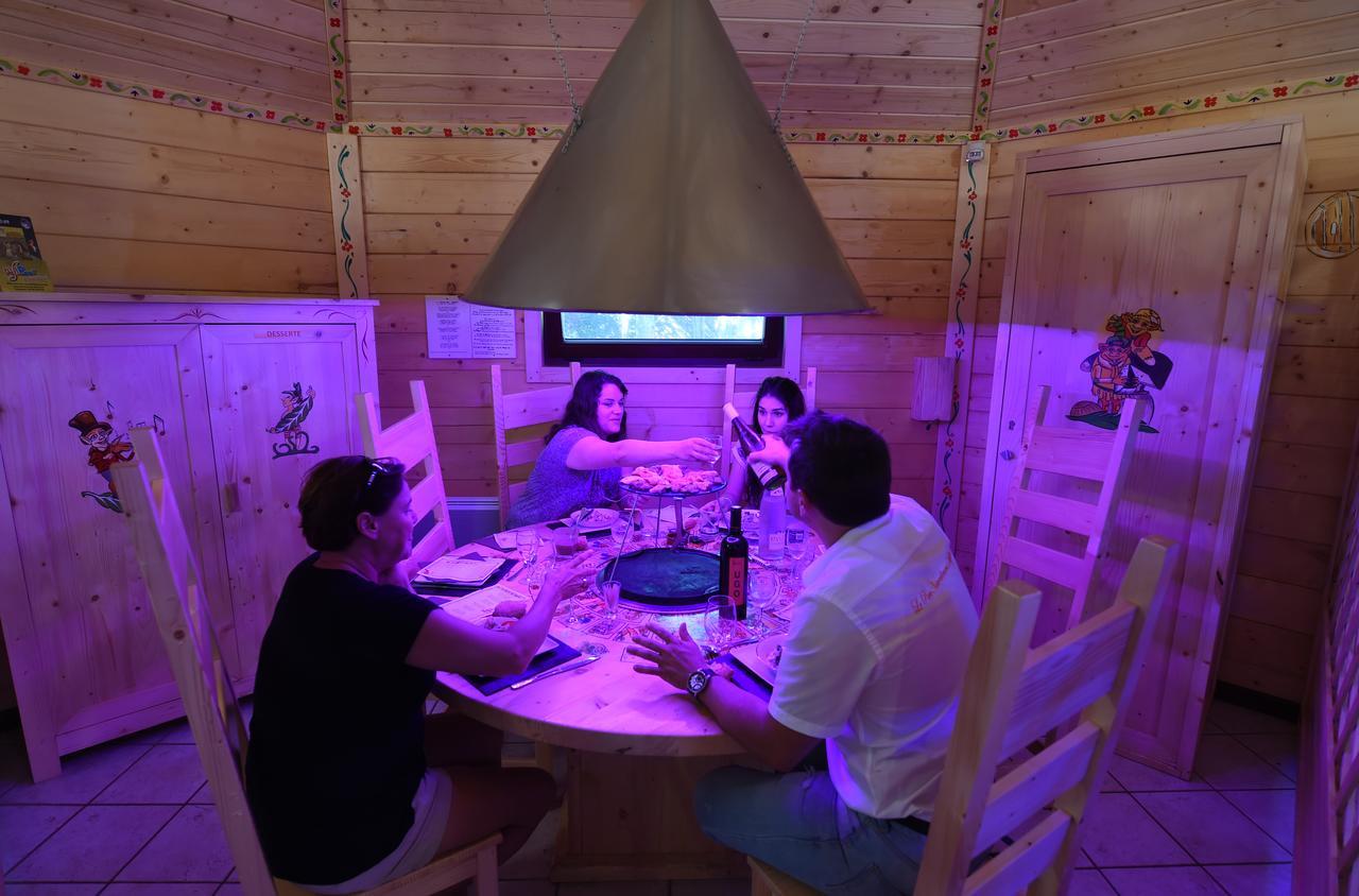 Village Vacances - DéfiPlanet' Dienné Esterno foto